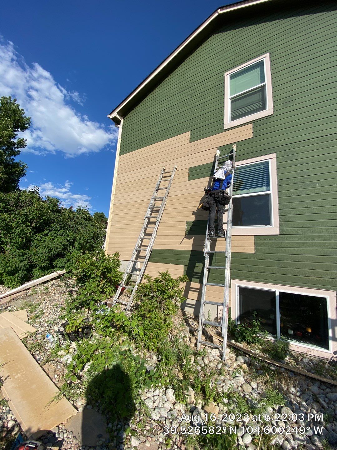 Carpentry siding replacement